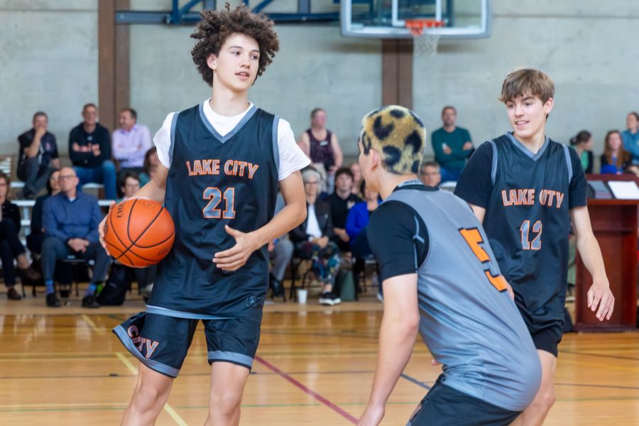 <who>Photo Credit: NowMedia/Gord Goble</who> Basketball and volleyball demos were part of the event