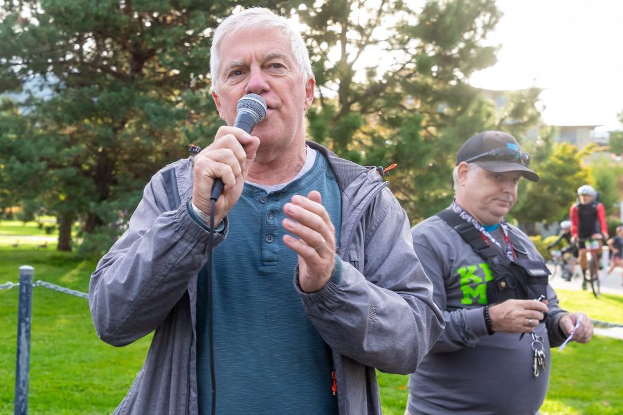 <who>Photo Credit: NowMedia/Gord Goble</who> Penticton mayor and former triathlete Julius Bloomfield at the start