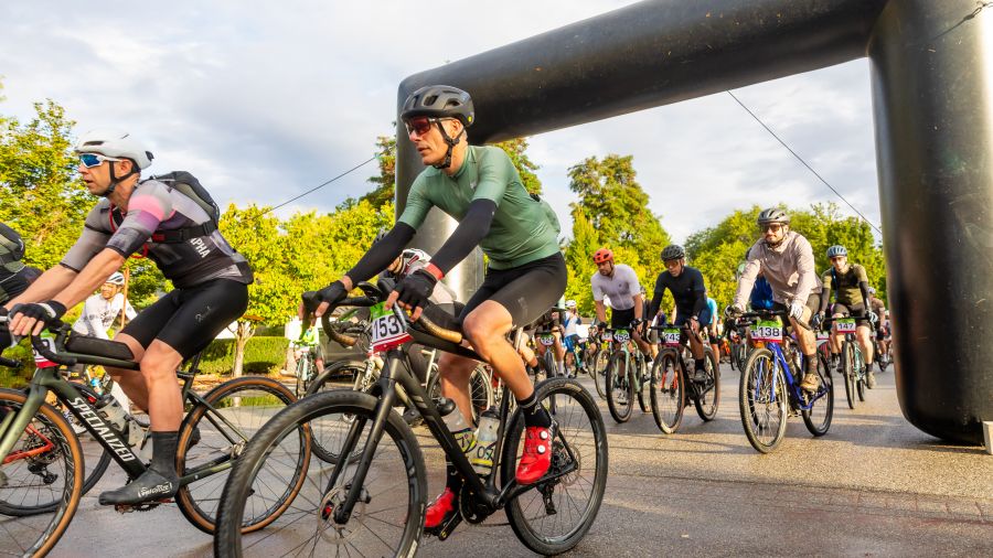 <who>Photo Credit: NowMedia/Gord Goble</who> Scene from 2024 Kettle Mettle Dirty Fondo