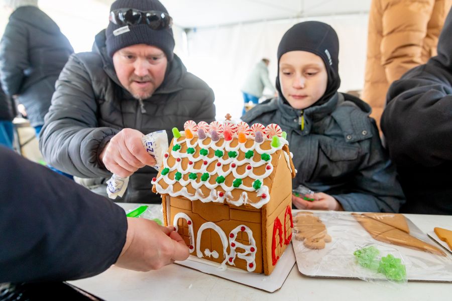 <who>Photo Credit: City of Penticton</who>