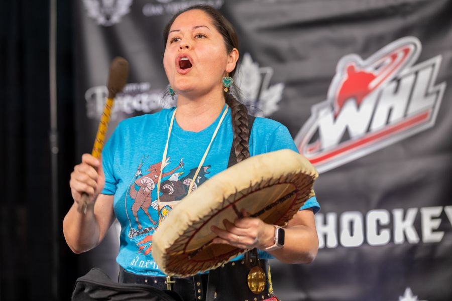 <who>Photo credit: NowMedia/Gord Goble</who>