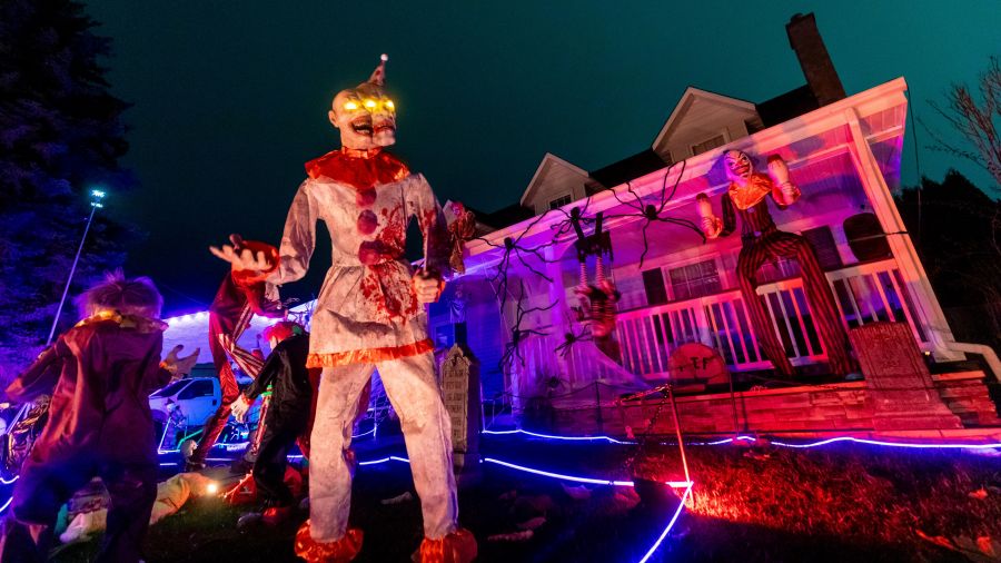 <who>Photo Credit: NowMedia/Gord Goble</who>