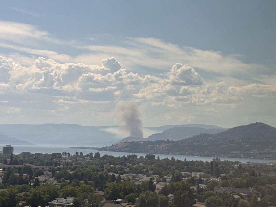 <who> Photo Credit: KelownaNow </who> The fire at 2:25 pm.
