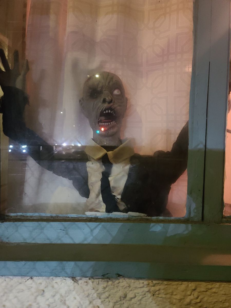 <who>Photo Credit: Miranda Mezzatesta</who>