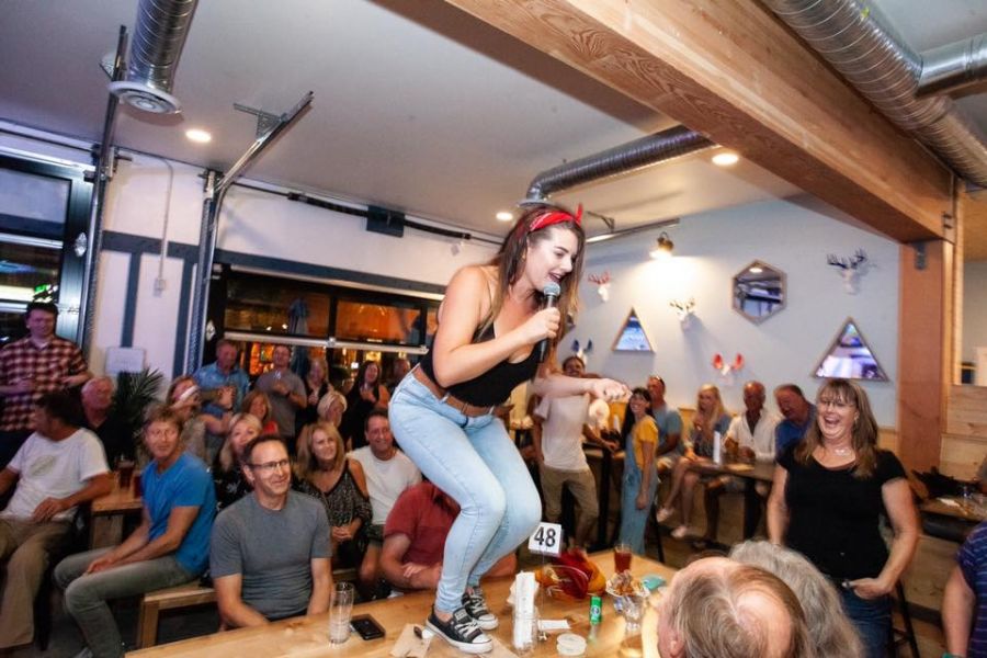 <who>Photo Credit: Slackwater Brewing</who> Singer Mandy Cole goes all tabletop