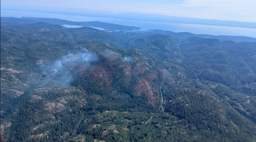 <who> BCWS/ An aerial photo of the fire on July 29, 2024