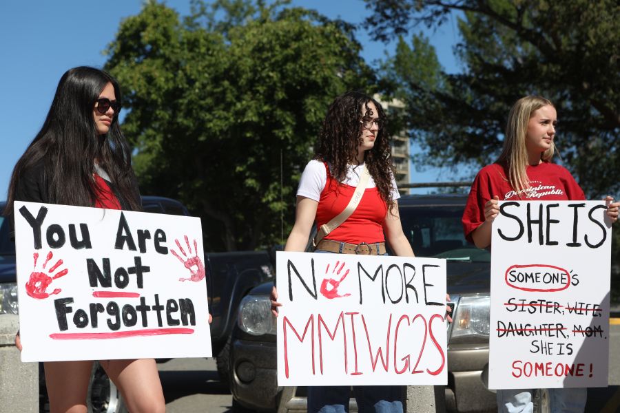 <who> Photo Credit: Aaron Hemens-Local Journalism Initiative Reporter-IndigiNews