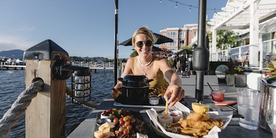 <who>Photo credit: Tourism Kelowna</who>There's also lots of casual dining options in Kelowna, such as on the dock at the Hotel Eldorado.