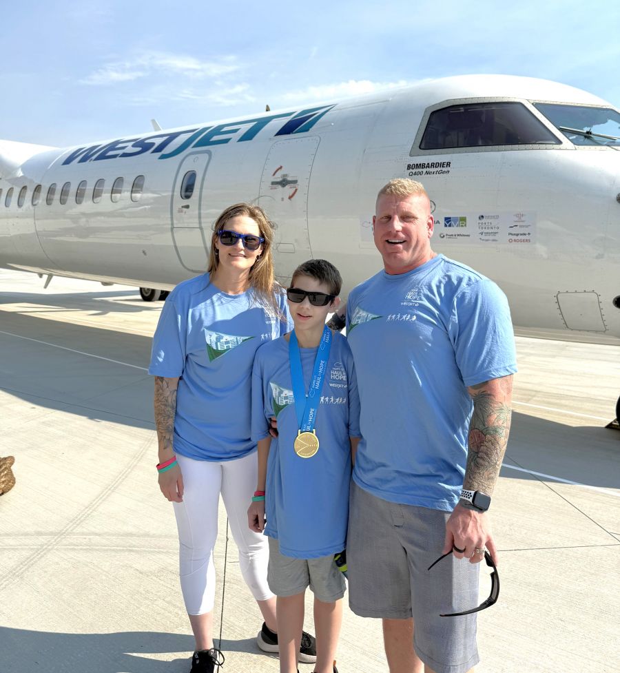 </who>Sawyer Drennan, pictured here with his parents Nicole and Lee, has been helped by Hope Air.