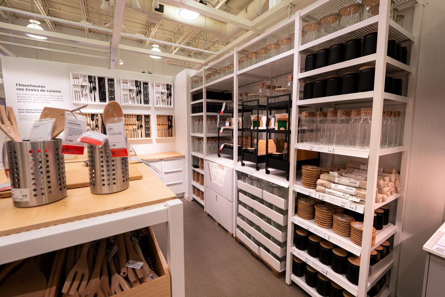 <who>Photo Credit: CNW Group/IKEA Canada Limited Partnership