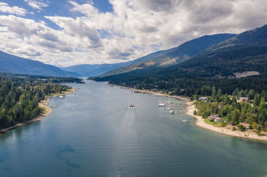 <who>Photo Credit: kootenayrockies.com