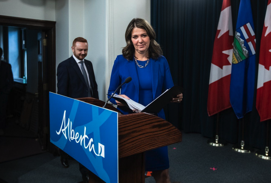 <who> Photo credit: Canadian Press </who> Alberta Premier Danielle Smith and Minister of Justice Mickey Amery.