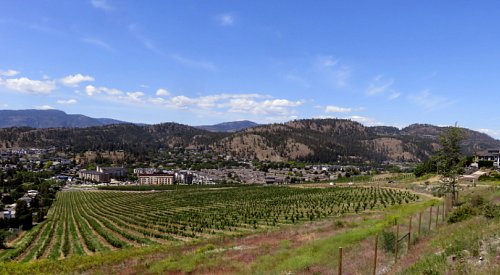 Kelowna weather: Winds of up to 60 km/hr, sunshine all day, high of 35ºC