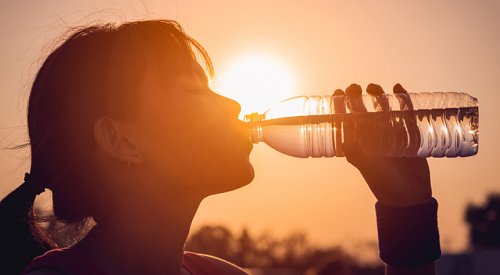 'Block the sun': Environment Canada warns of 'early season heat event' in BC Interior