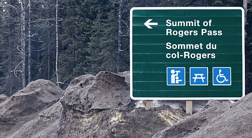 Hwy 1 weather alert: Snow expected for Rogers Pass, Eagle Pass this weekend