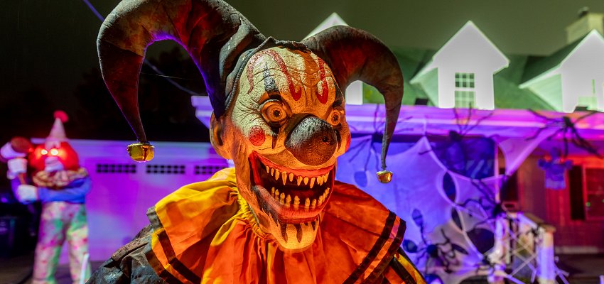 PHOTOS: The exciting, dynamic and always horrifying Halloween Houses of Penticton, 2025 edition